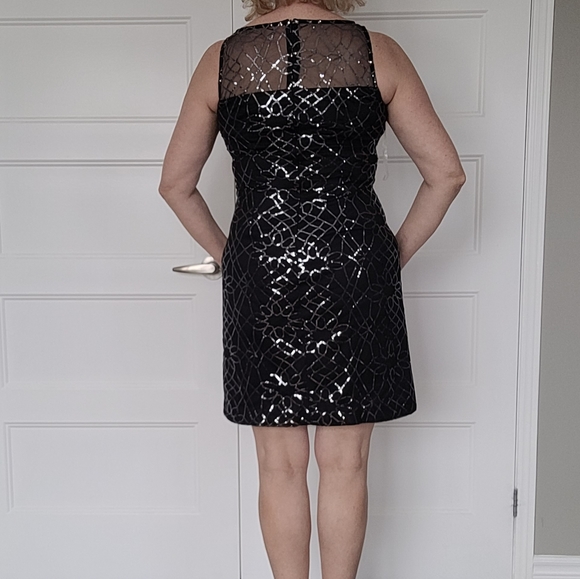 NWOT Chaps size 6 Black and silver cocktail dress - Picture 5 of 12